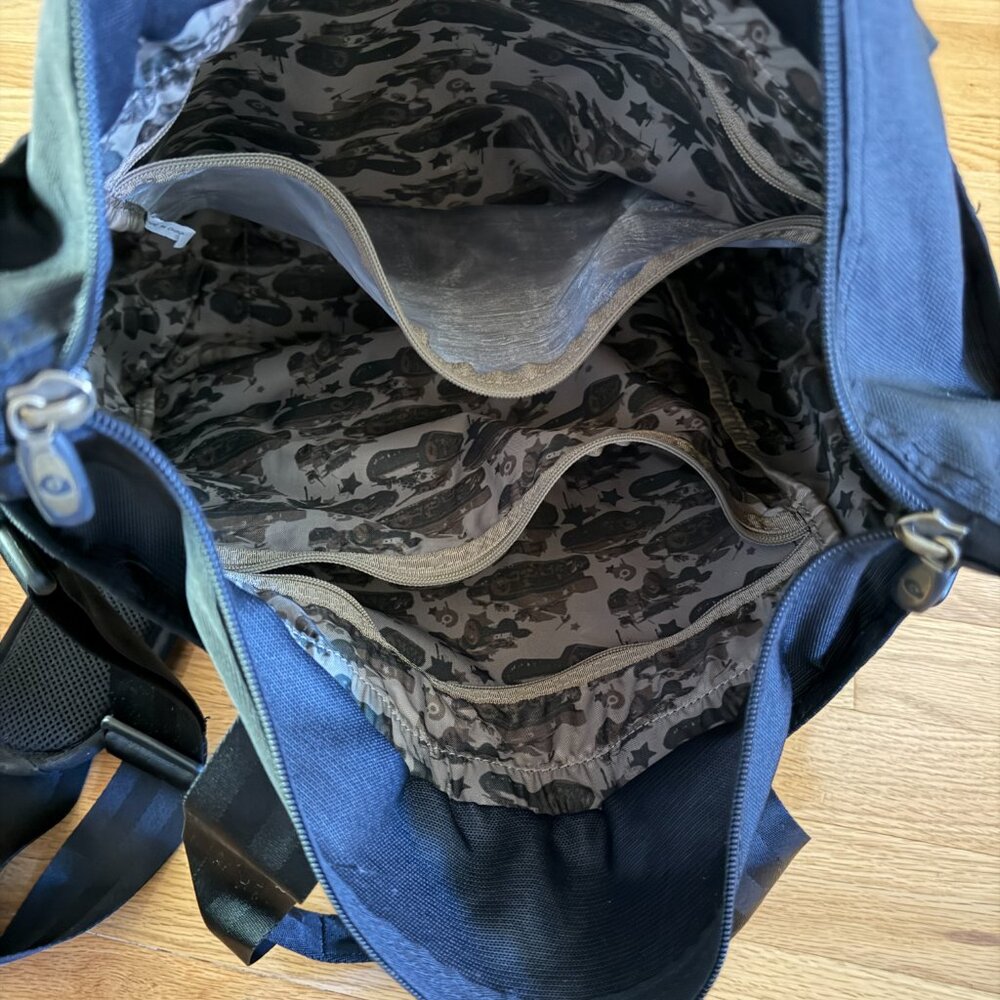 GRAVIS BLACK SHOULDER and/or TRAVEL BAG - Picture 11 of 13